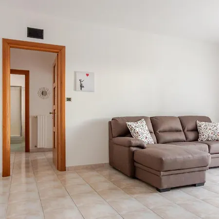 公寓 Casa Pandolfi, 90mq Con Posto Auto E Aria Condizionata 佩斯卡拉