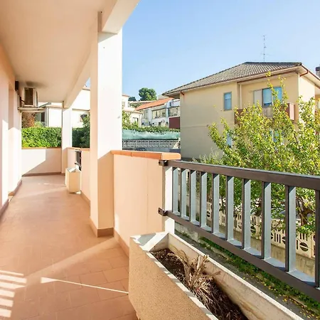 公寓 Casa Pandolfi, 90mq Con Posto Auto E Aria Condizionata