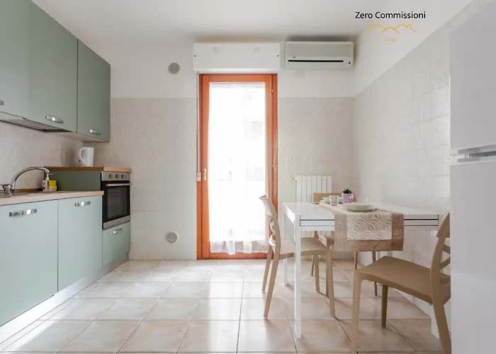 Casa Pandolfi, 90mq Con Posto Auto E Aria Condizionata Apartmán *